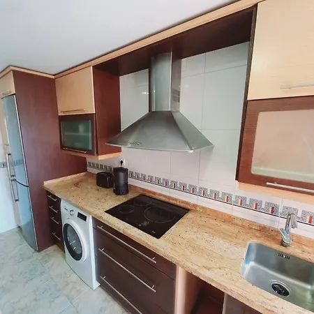 5 Personas Con Garaje A 10 Minutos De * וייאדוליד