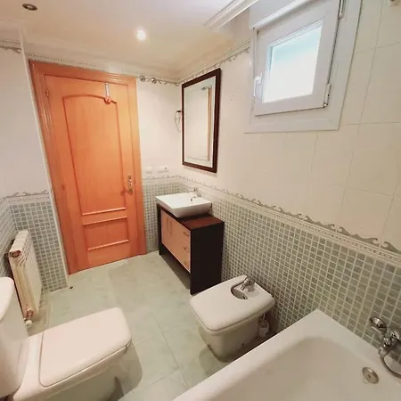 דירה 5 Personas Con Garaje A 10 Minutos De *