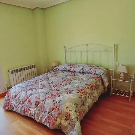 Con Piscina Y Garaje A 10 Minutos De Daire