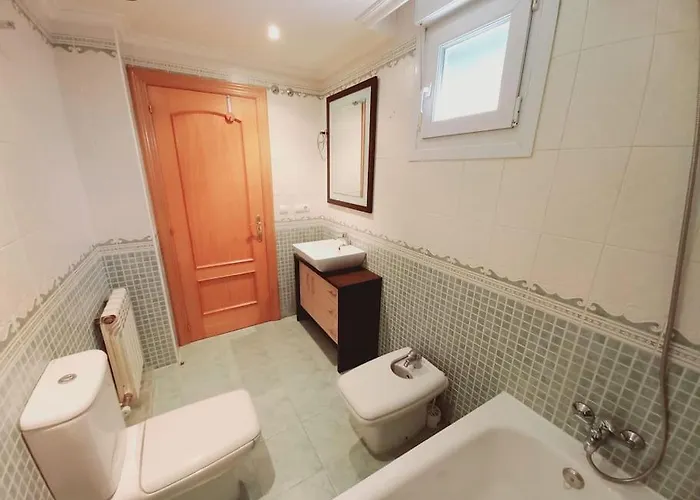 Apartman 5 Personas Con Garaje A 10 Minutos De *