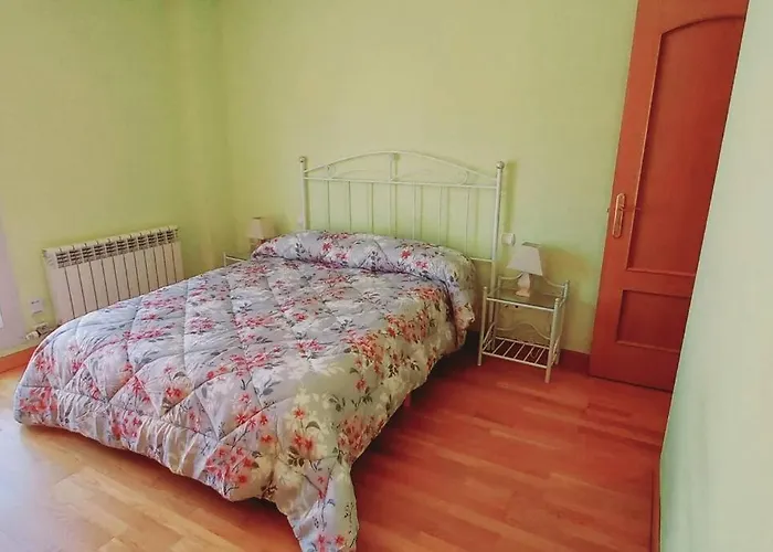 Apartman 5 Personas Con Garaje A 10 Minutos De *